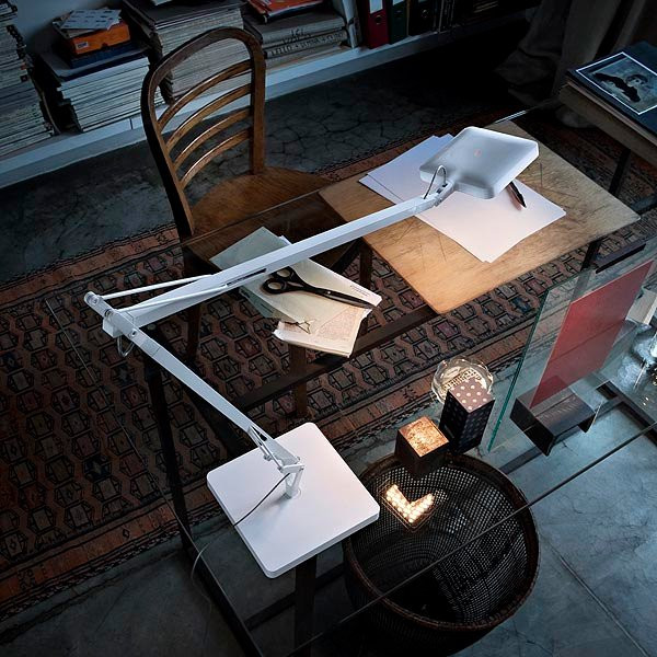 Настольная лампа Flos Kelvin LED Base Shiny white F3311009