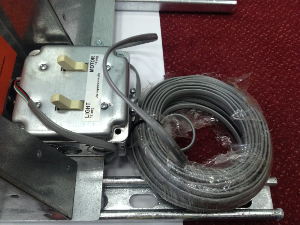 Лифт для люстры Aladdin Light до 90 кг (дистанционная установка)