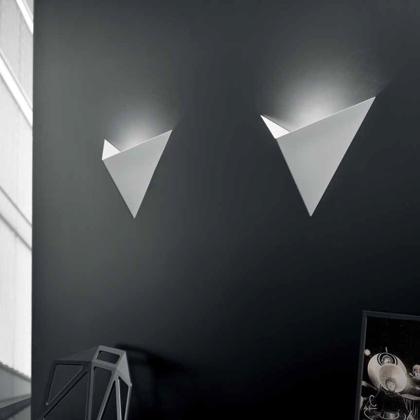 Настенный светильник Axo Light AP VASILY APVASILYBCXXG9X